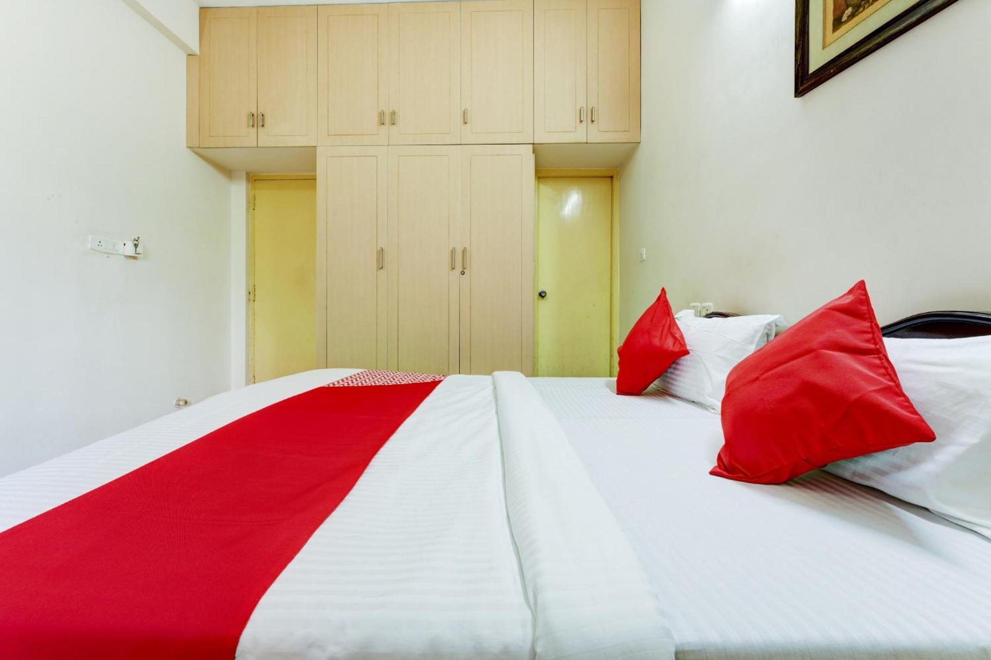 Hotel O J2 Service Apartment Chennai Luaran gambar